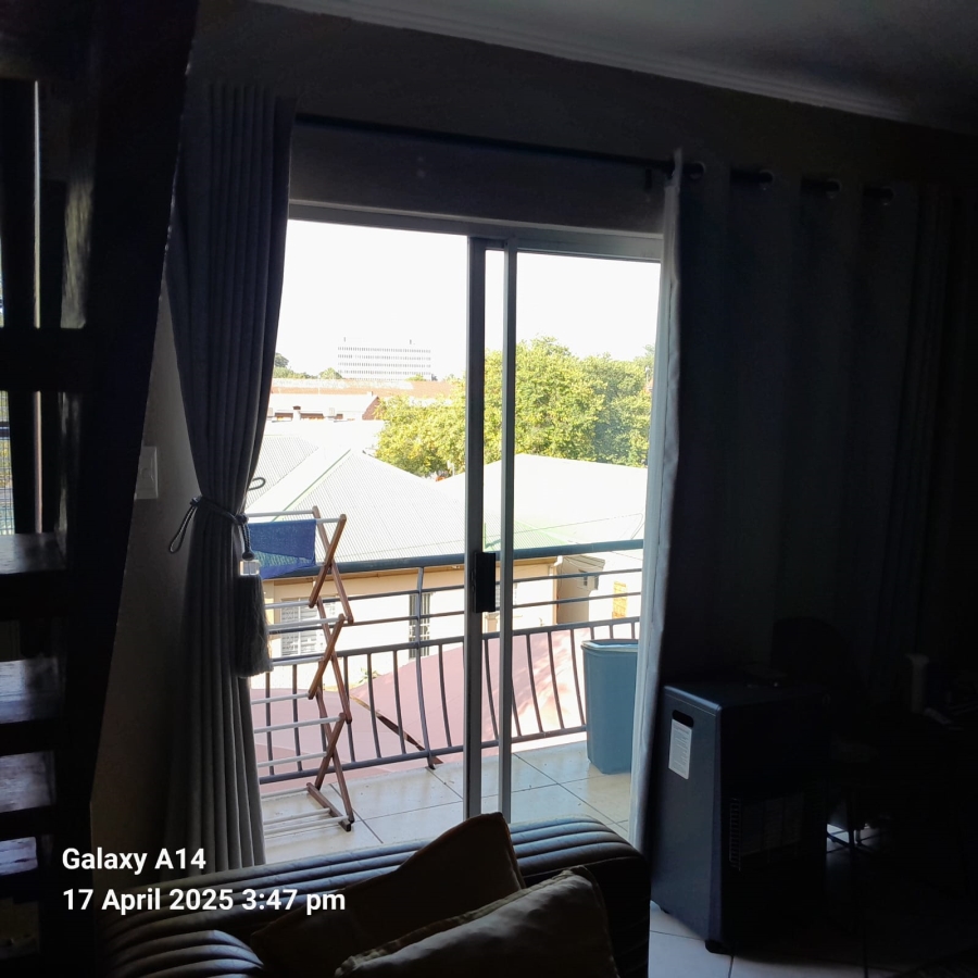 2 Bedroom Property for Sale in Rustenburg Central North West